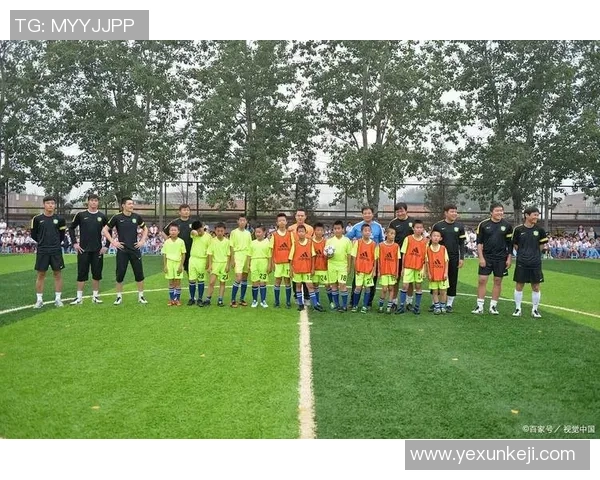 斌峰足球：激情与梦想交织的绿茵场上，追逐胜利的青春故事